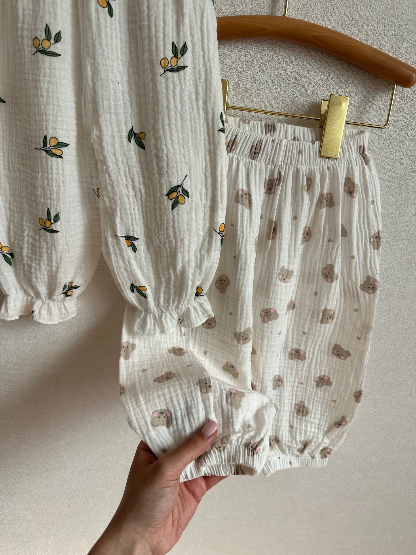 Pantaloni Muslin