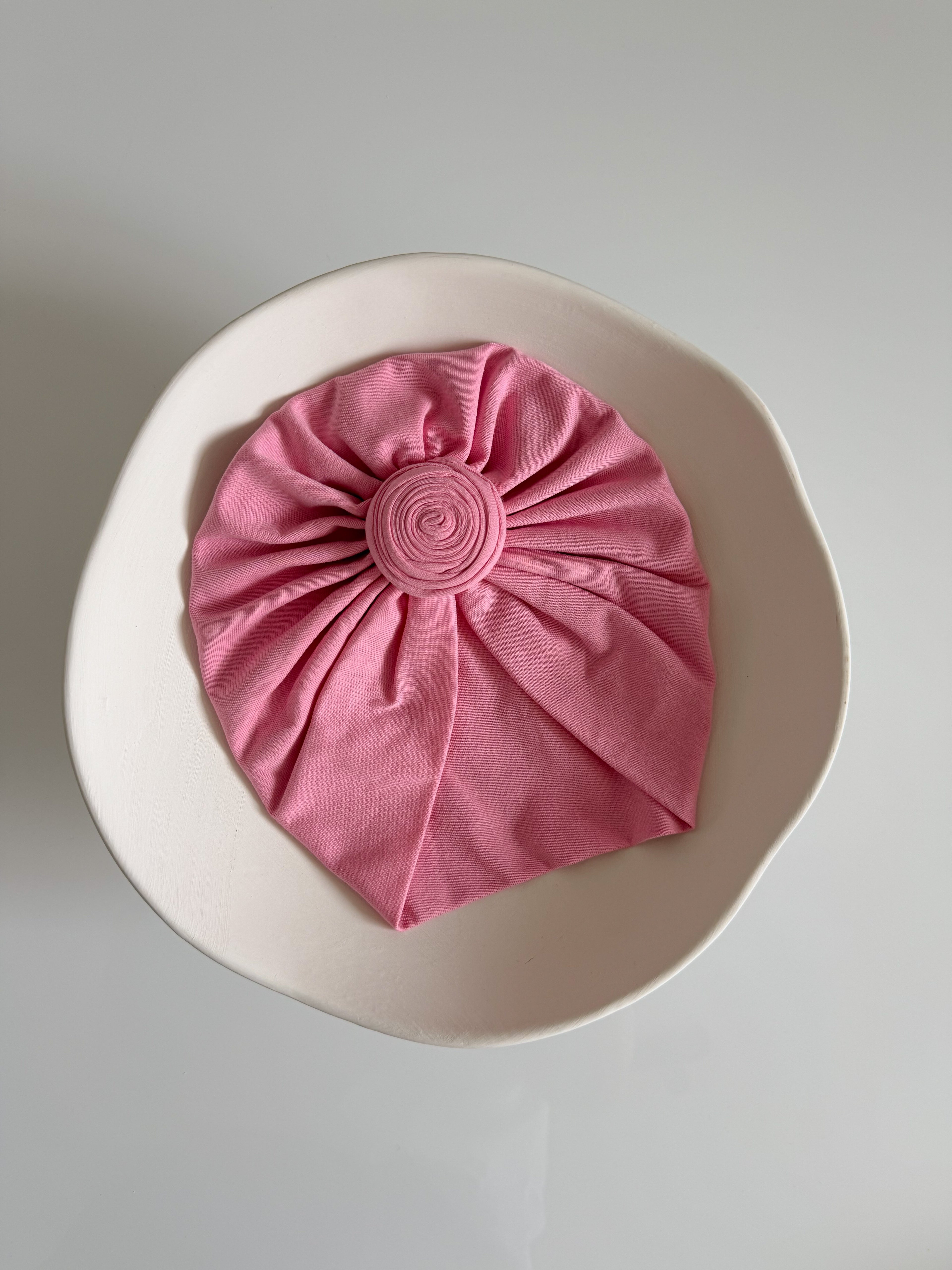 Turban “Bujor Regal” în două straturi