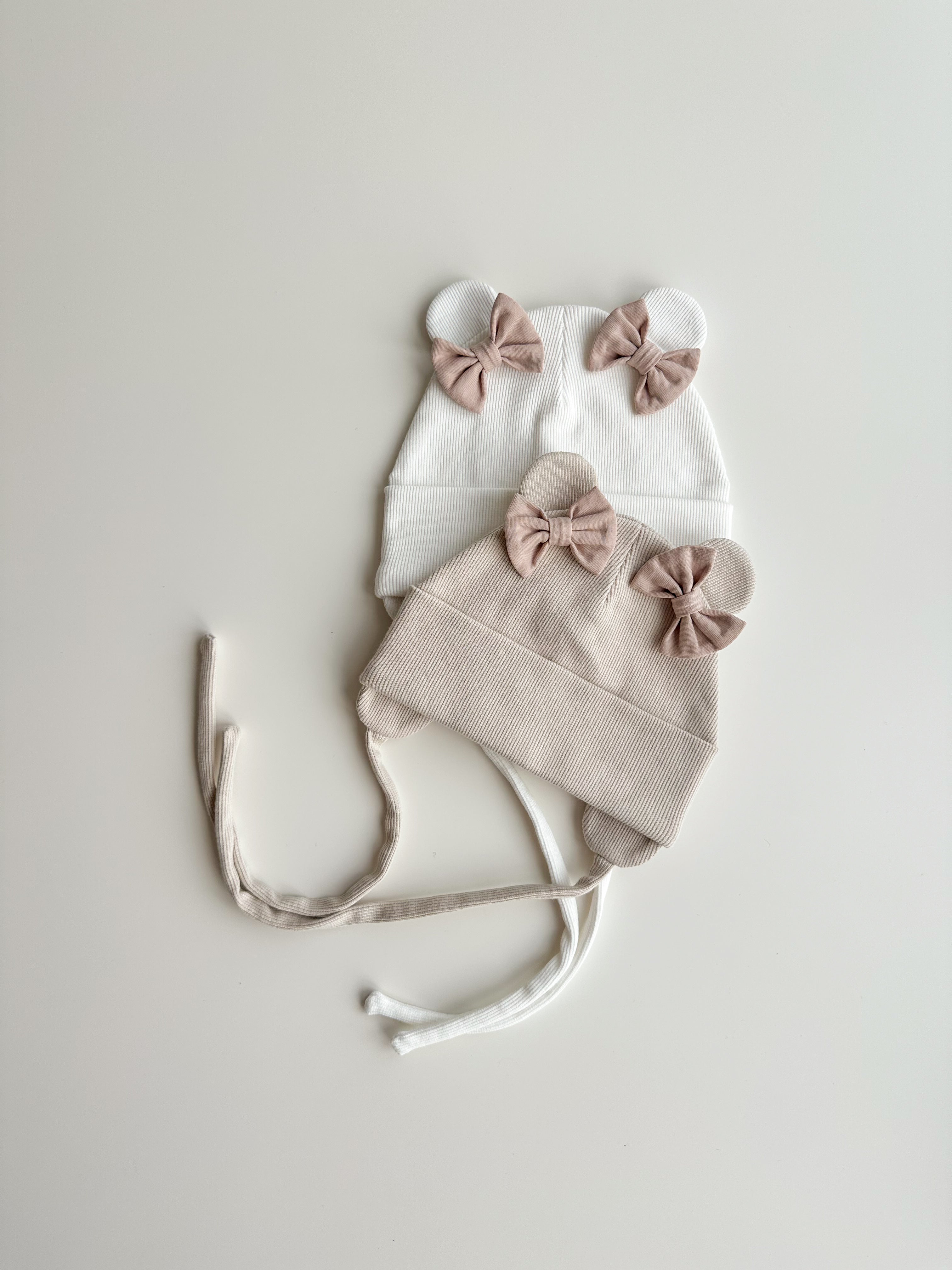 Căciulițe cu Fundițe și legături