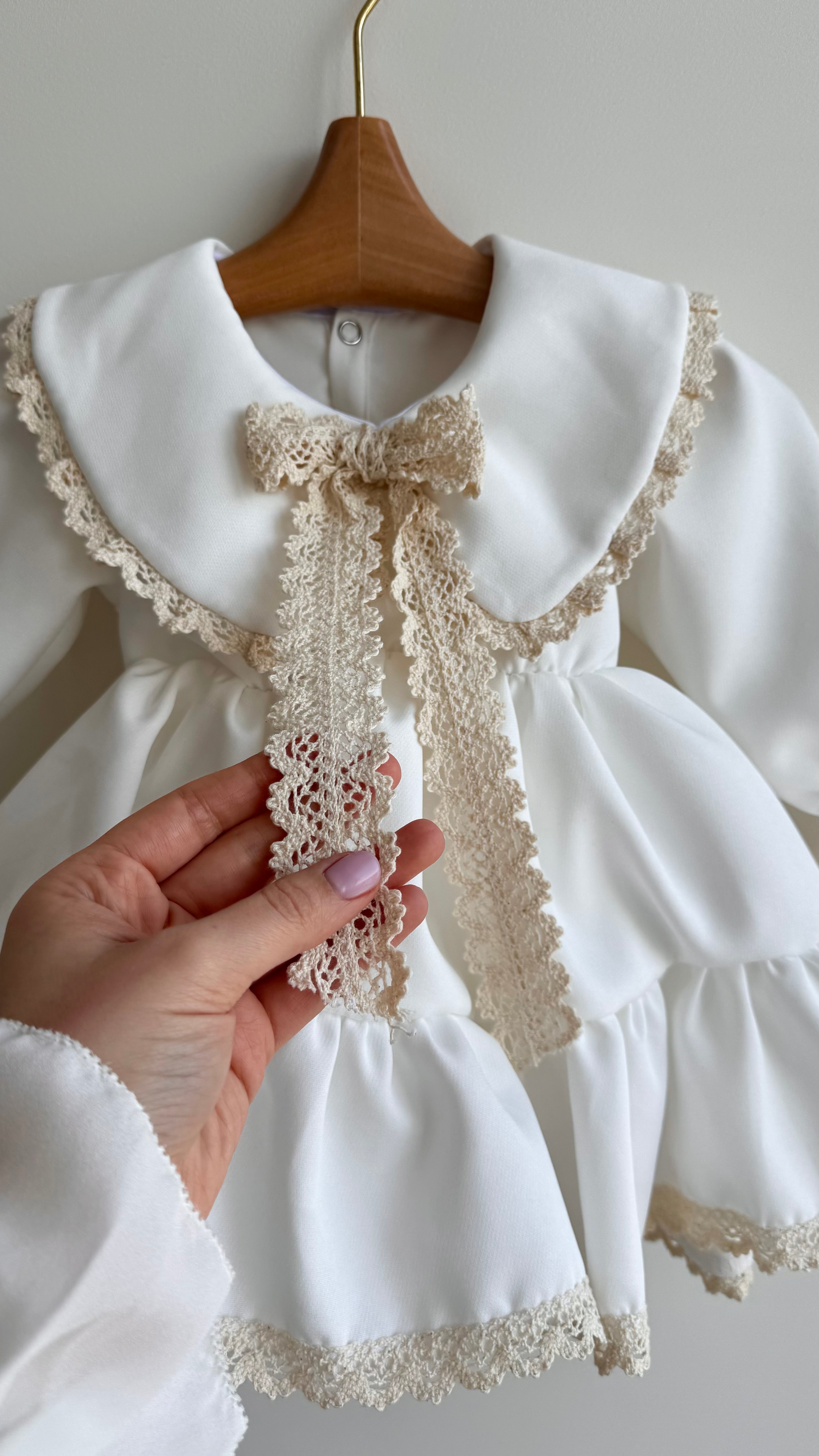 Rochiță „Princess Lace”