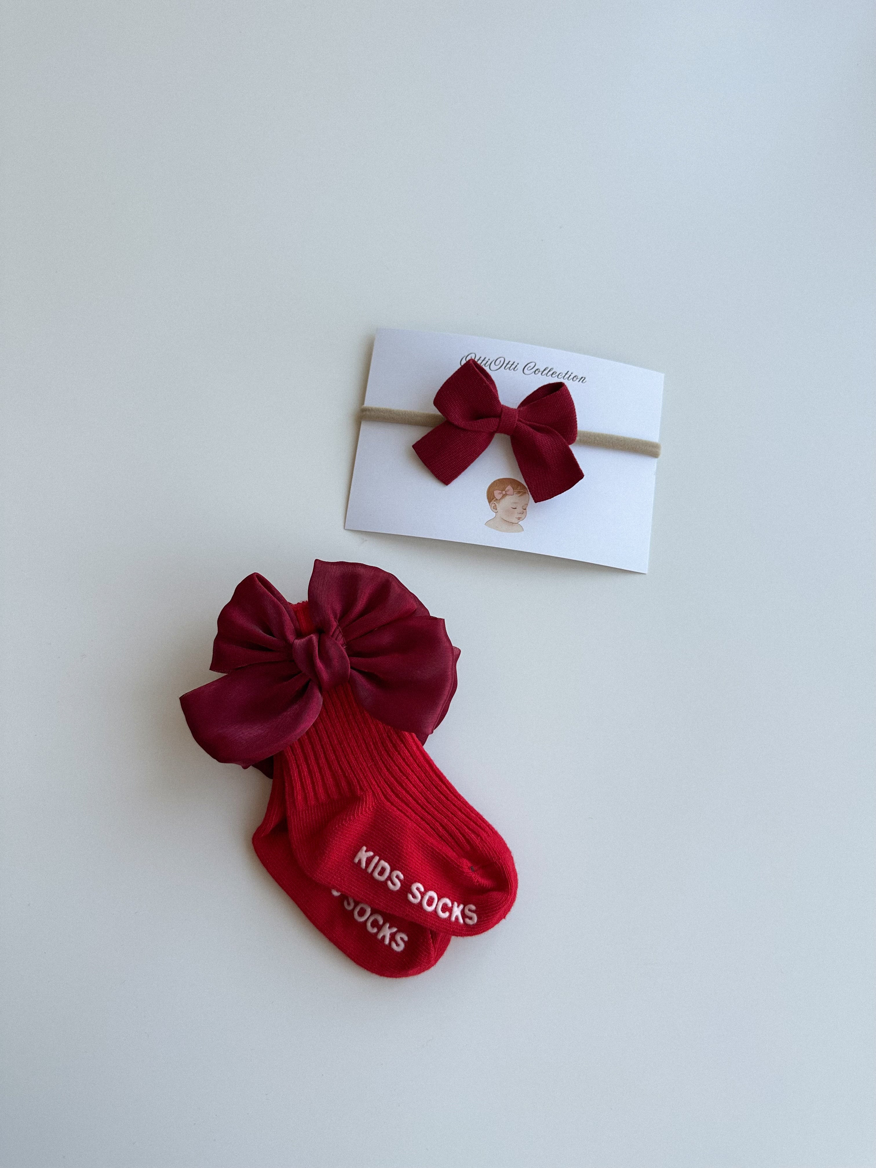 Ciorăpei eleganți „Bow Touch”