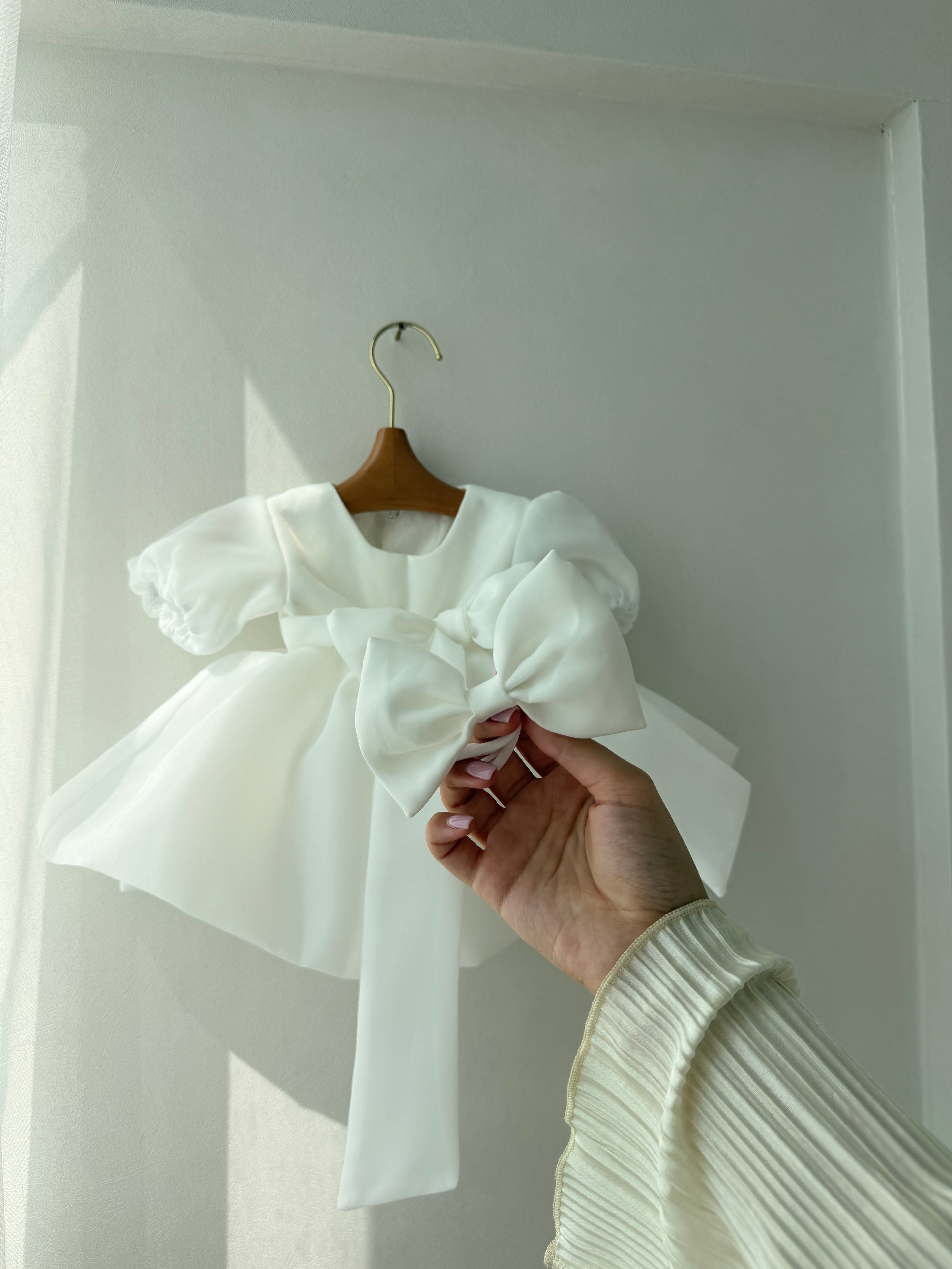 Rochița “White Bloom”