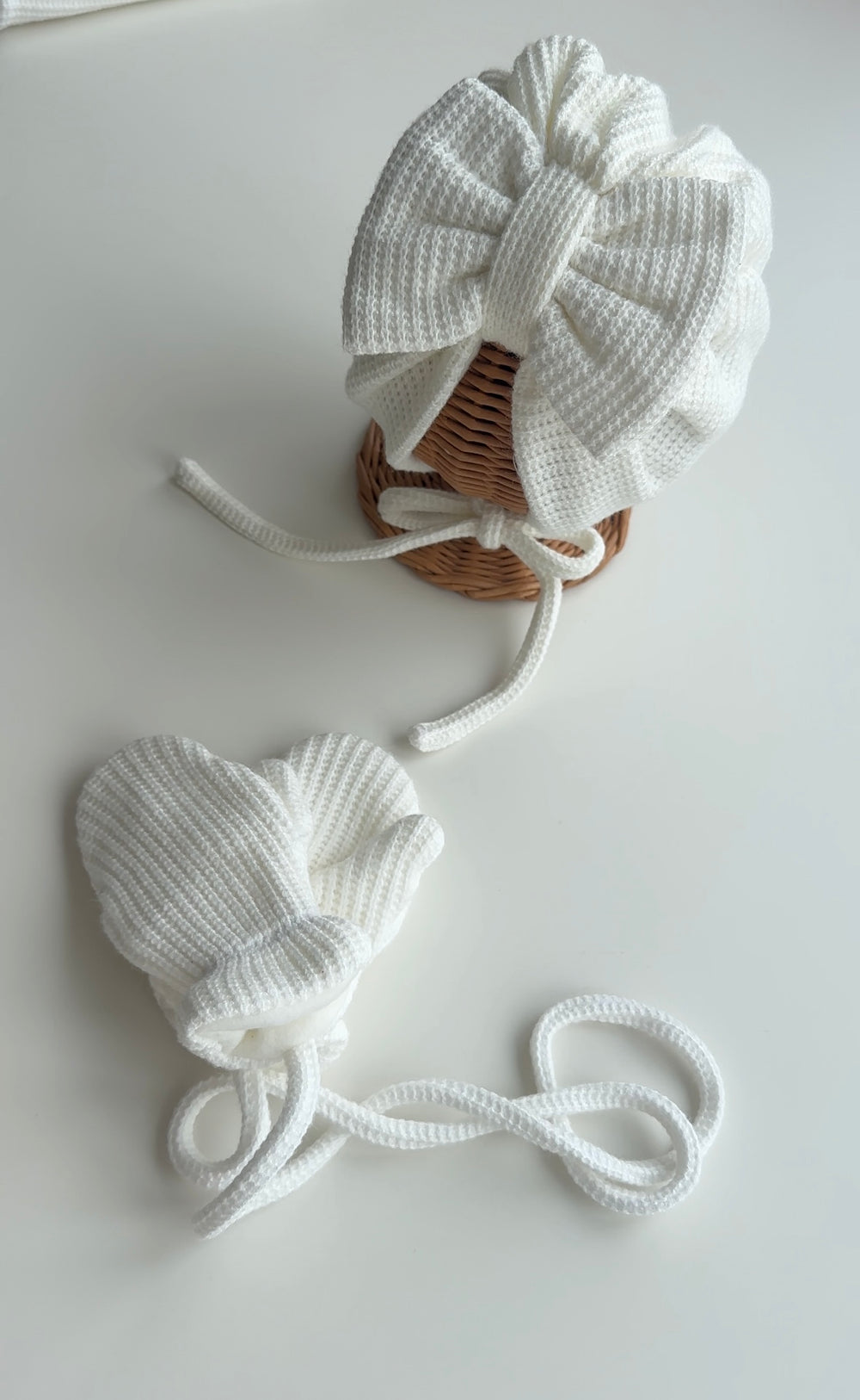Turban “ivory bow”