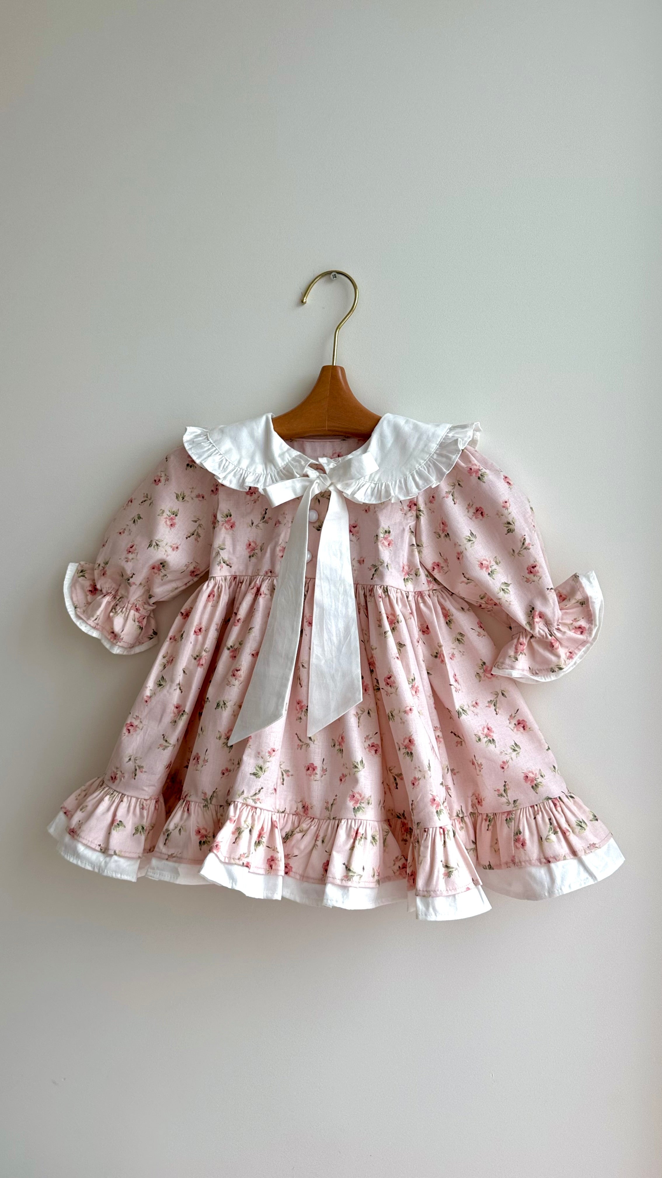 Rochița “Rose Garden”