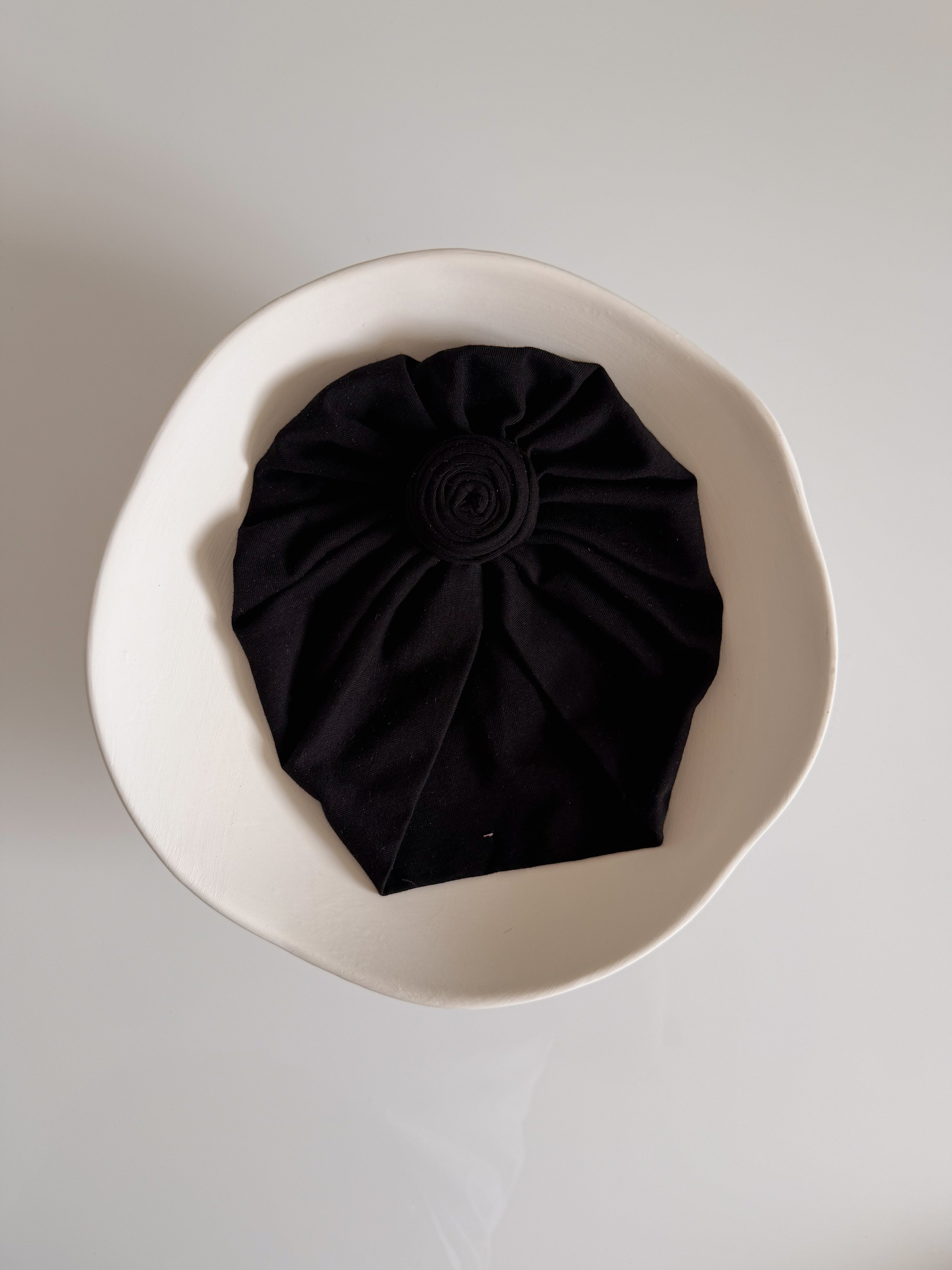 Turban “Bujor Regal” în două straturi