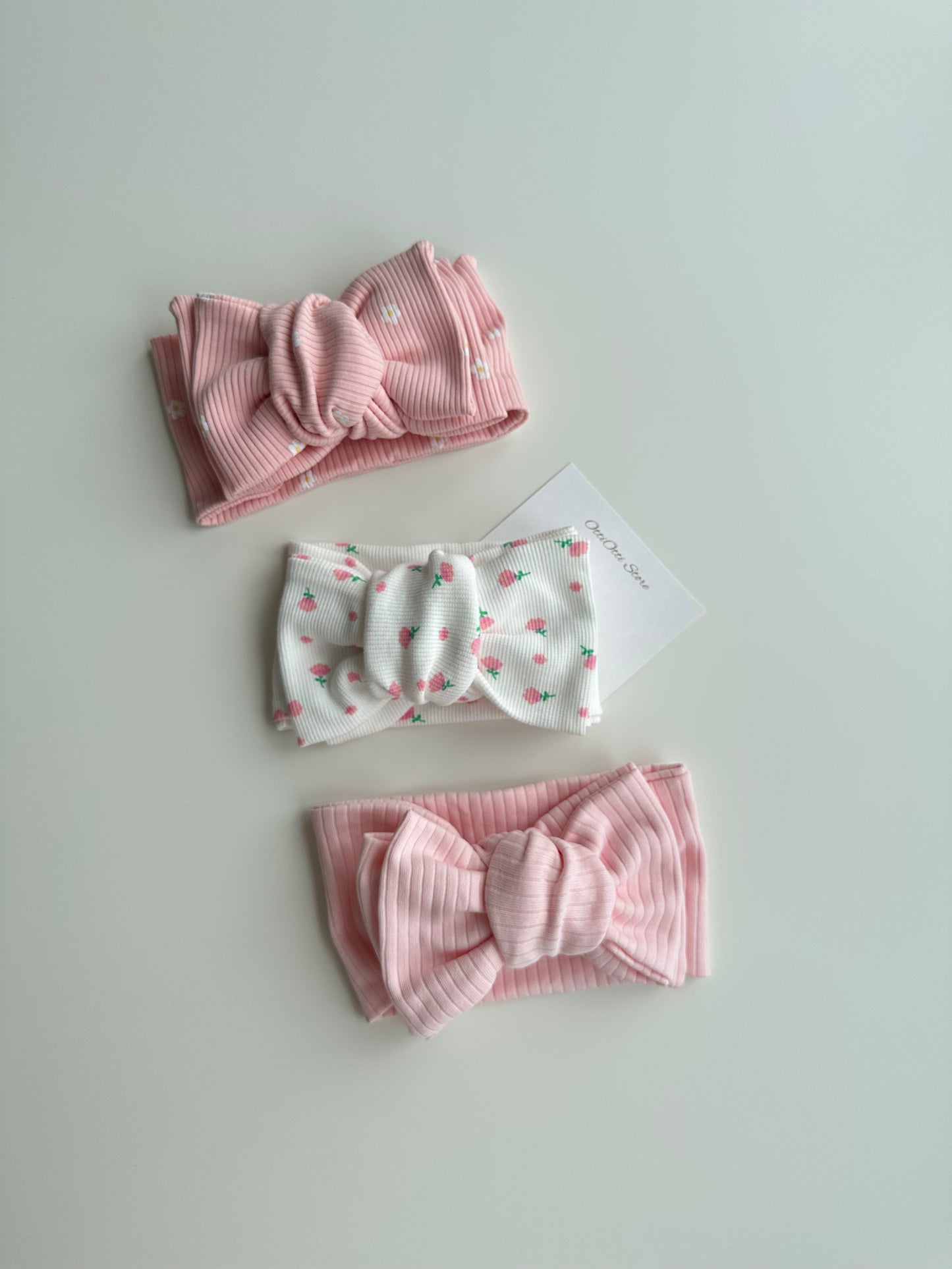 Bentiță afro pink